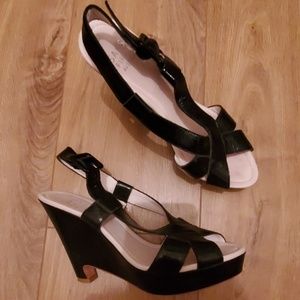 Saks Fifth Avenue Patent Leather Wedge Sandals 8M
